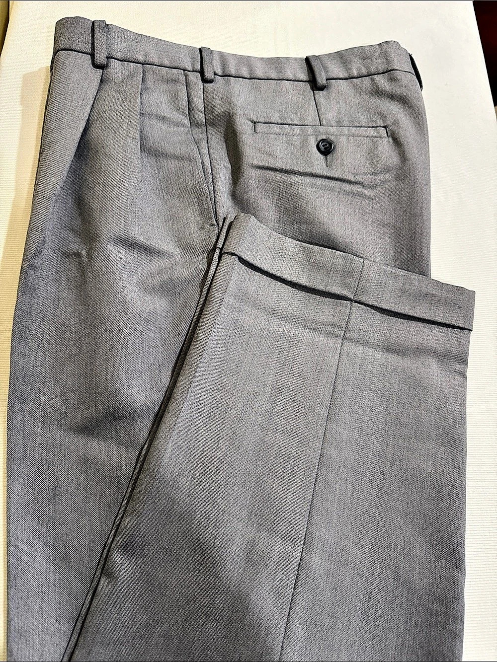 Dockers Pleated Classic Fit Pleated Dress Pants Gray Waist 32 Length 30
